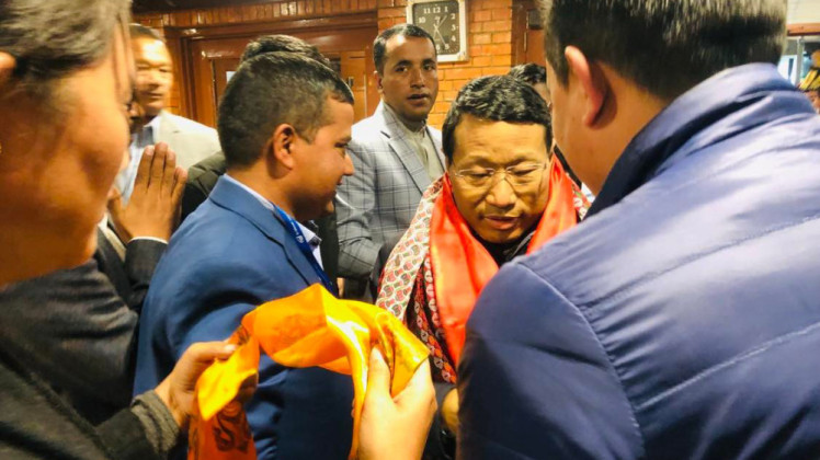 स्वास्थ्यमा सुधार आएपछि नेता पुन स्वदेश फिर्ता